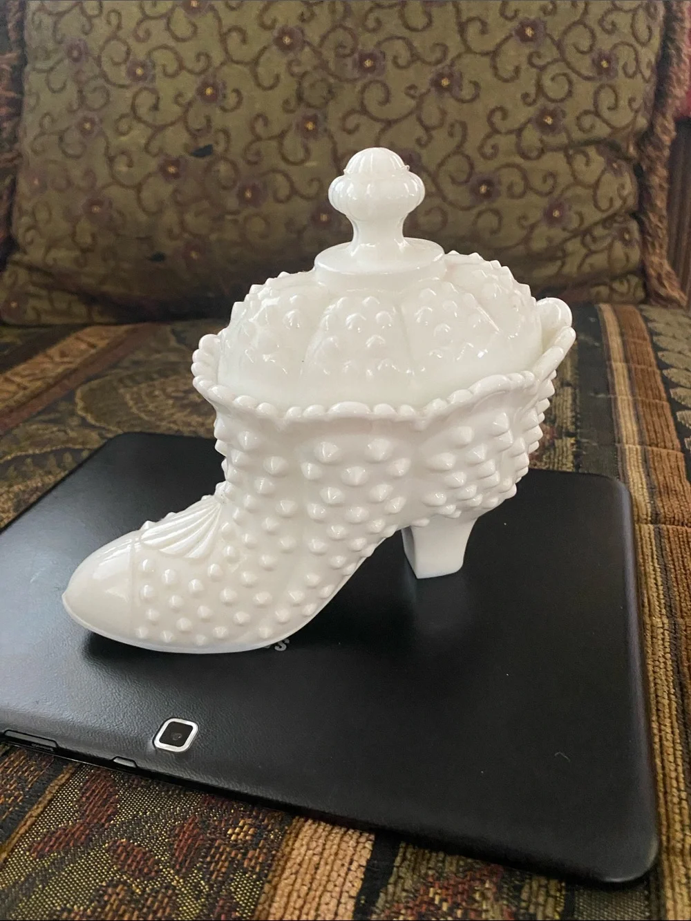 Fenton milk glass hobnail - Picture 1 of 1